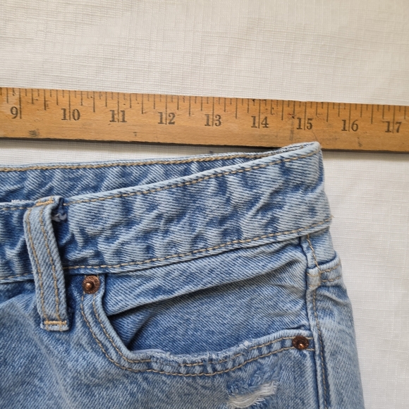 OLD NAVY Mini Denim Jean Skirt Sz 6 Distressed Raw Hem 90s‎ Vintage Style Grunge - Picture 5 of 5